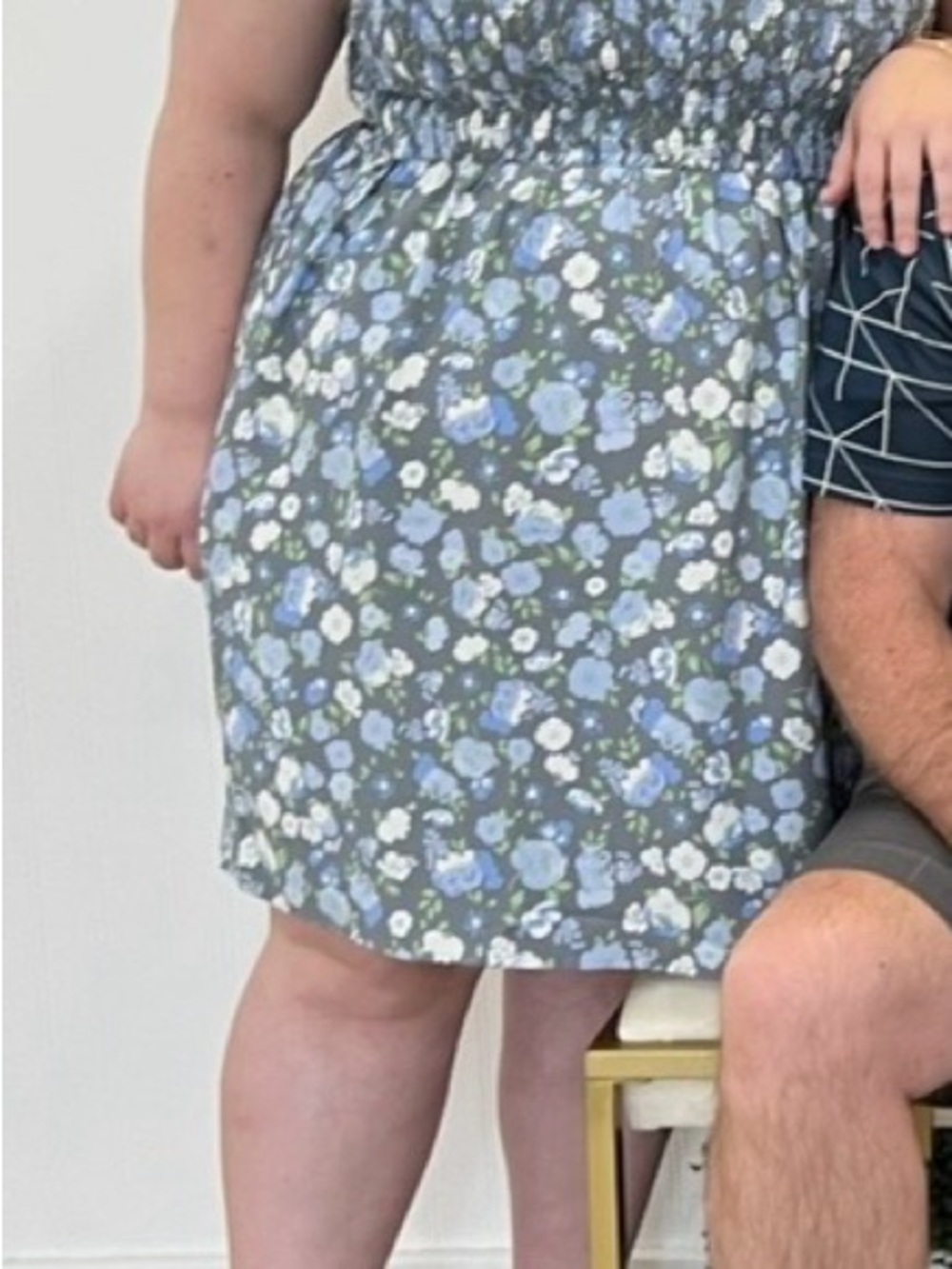 LOFT Women Blue and Green Floral Smocked Dress - Picture 4 of 4